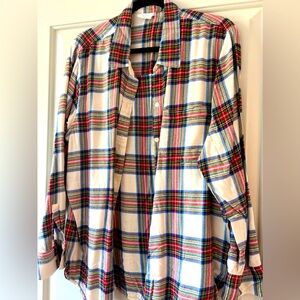 Gap women’s flannel button down - Size XL